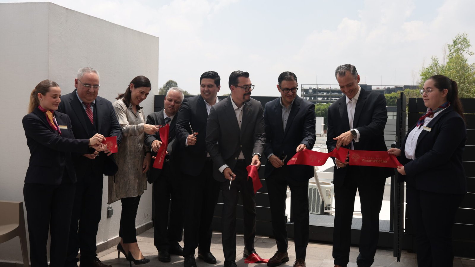 Panamericana inaugura laboratorio de paneles solares