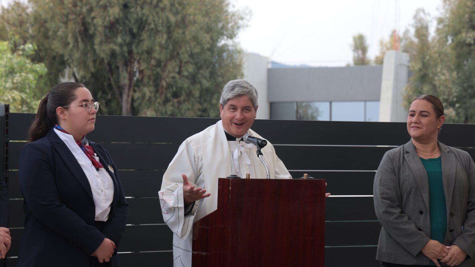 Panamericana inaugura laboratorio de paneles solares